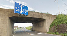 揖斐川沿い堤防